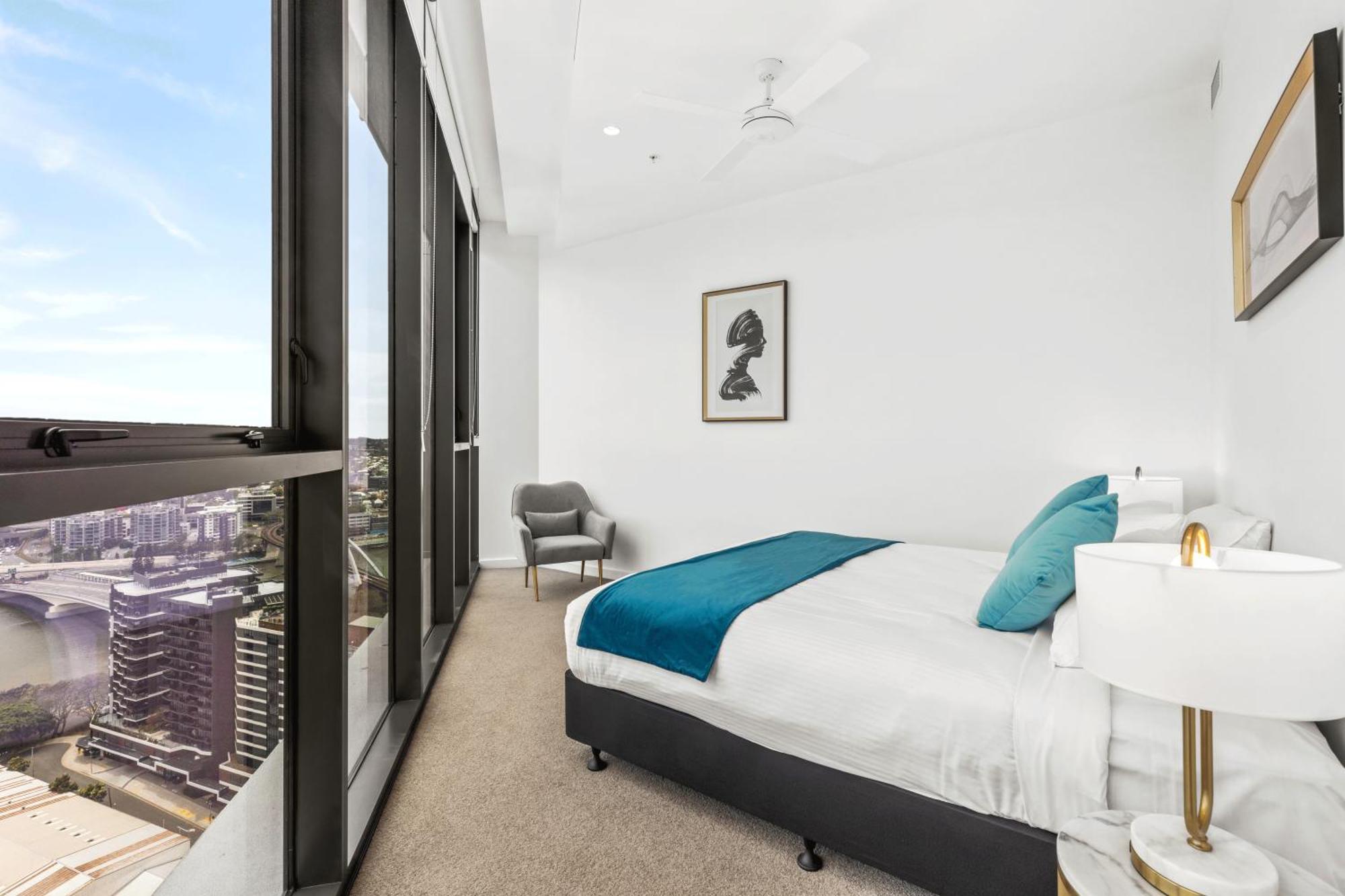 Brisbane One Apartments By Cllix Екстериор снимка