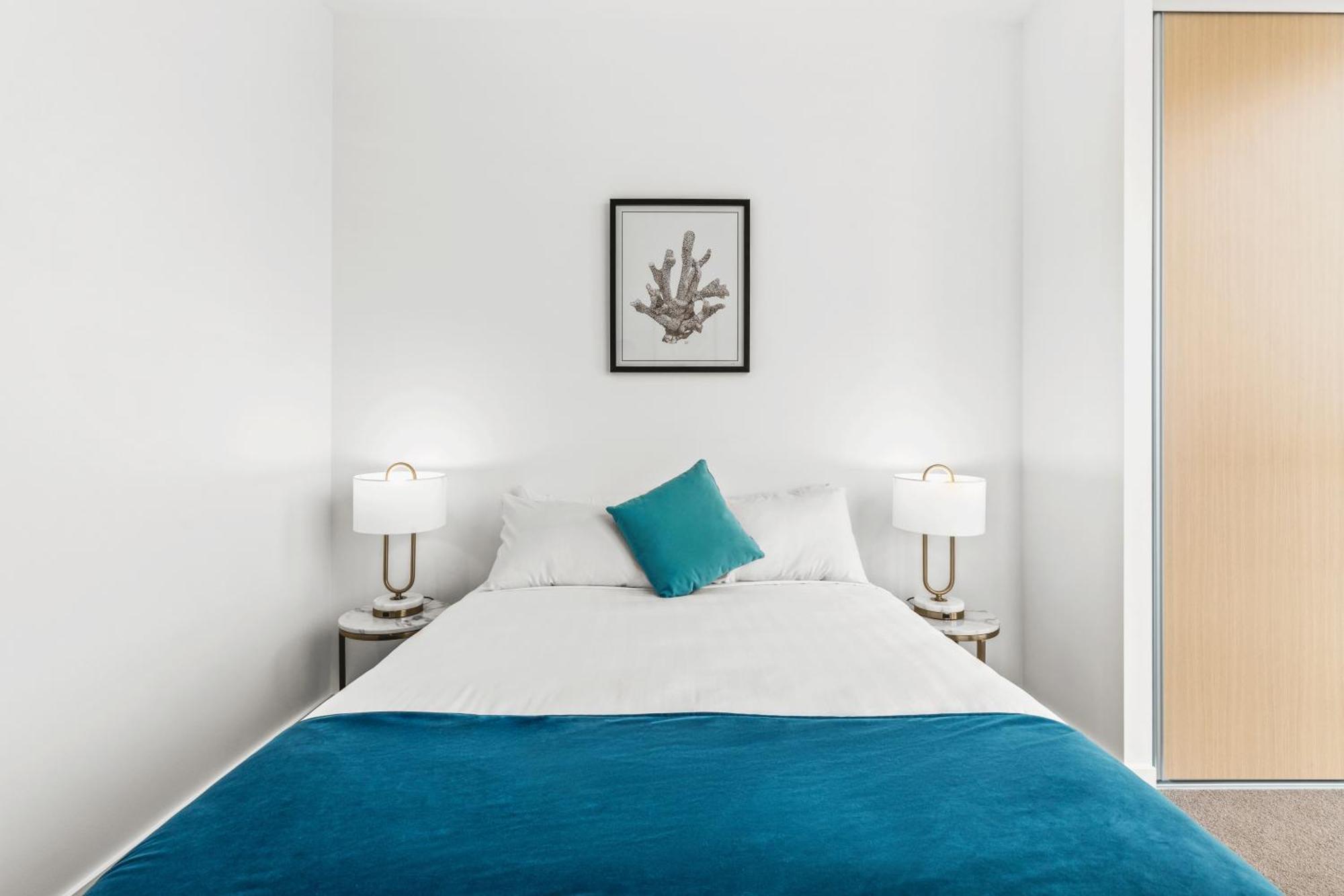 Brisbane One Apartments By Cllix Екстериор снимка