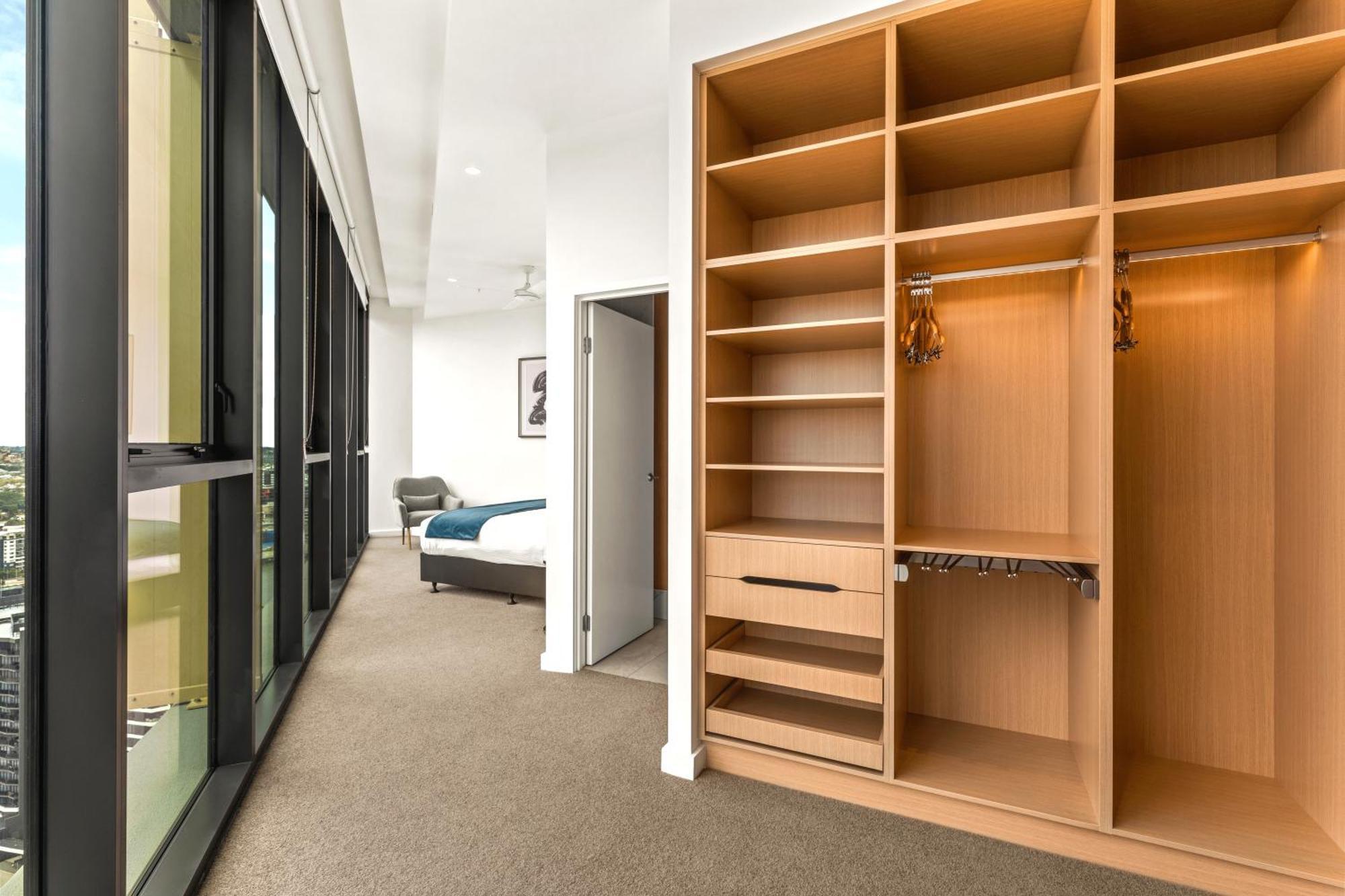 Brisbane One Apartments By Cllix Екстериор снимка