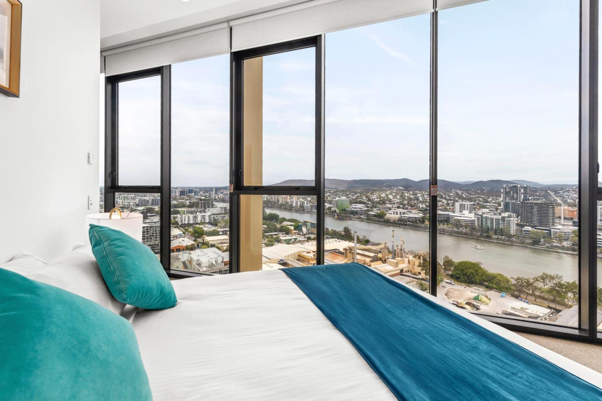 Brisbane One Apartments By Cllix Екстериор снимка