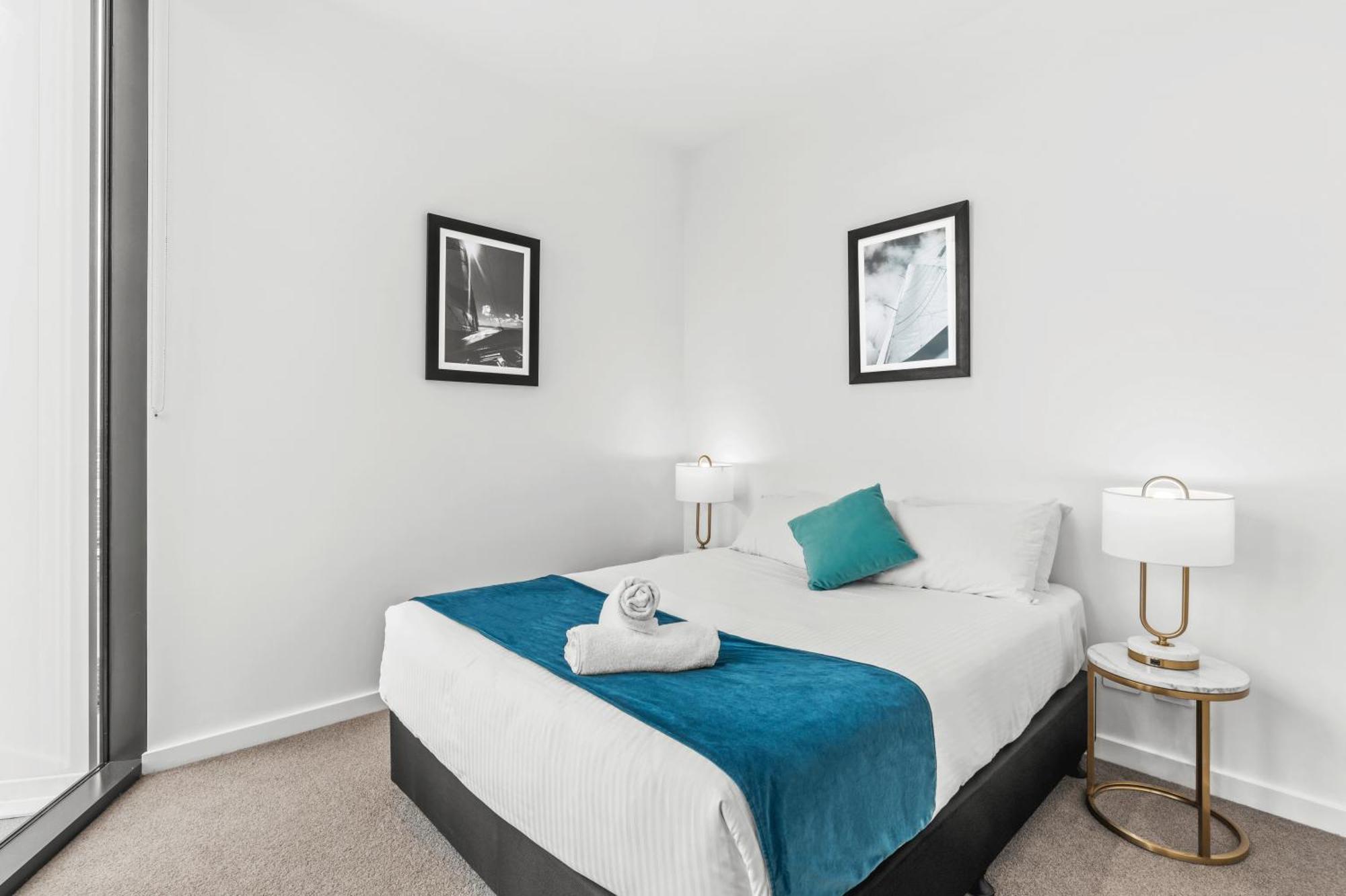 Brisbane One Apartments By Cllix Екстериор снимка