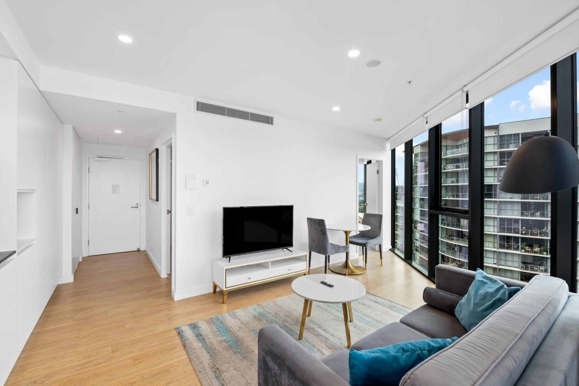 Brisbane One Apartments By Cllix Екстериор снимка