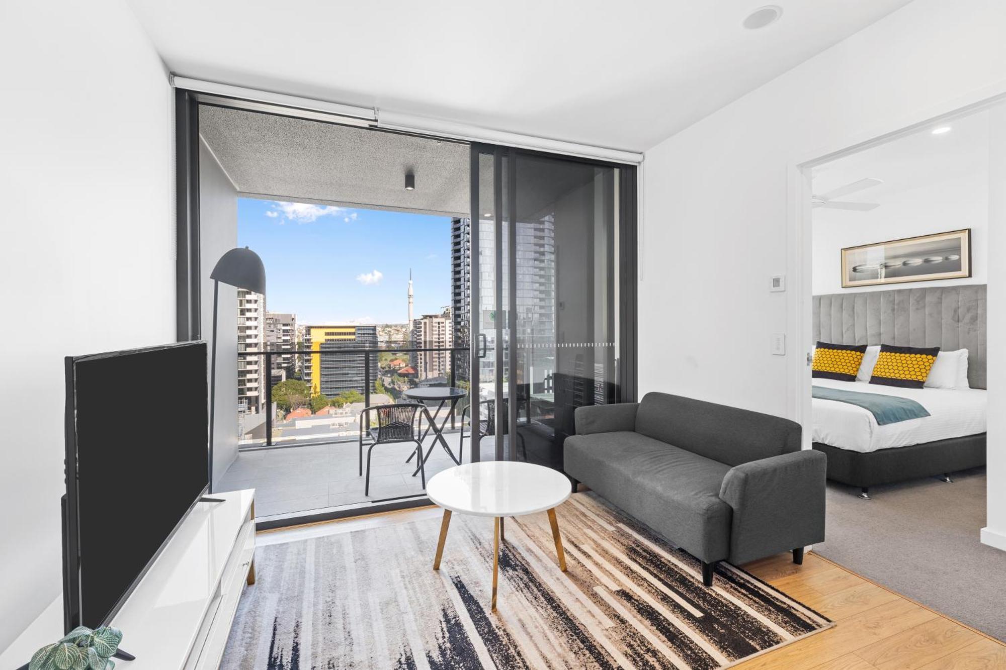 Brisbane One Apartments By Cllix Екстериор снимка